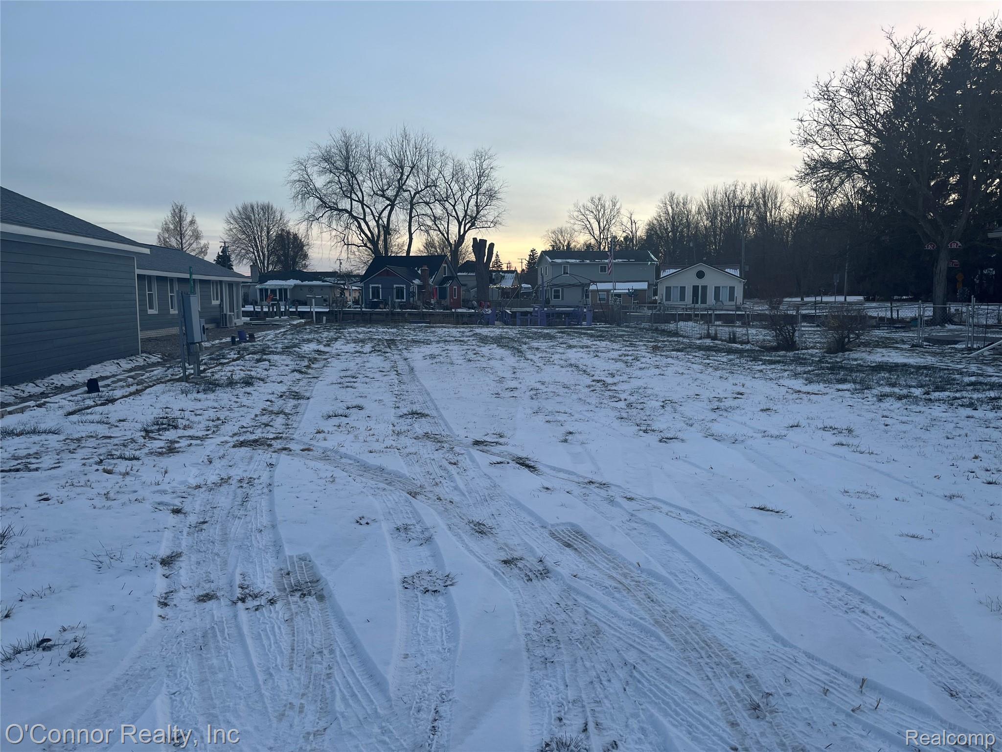 9451 Elizabeth Street