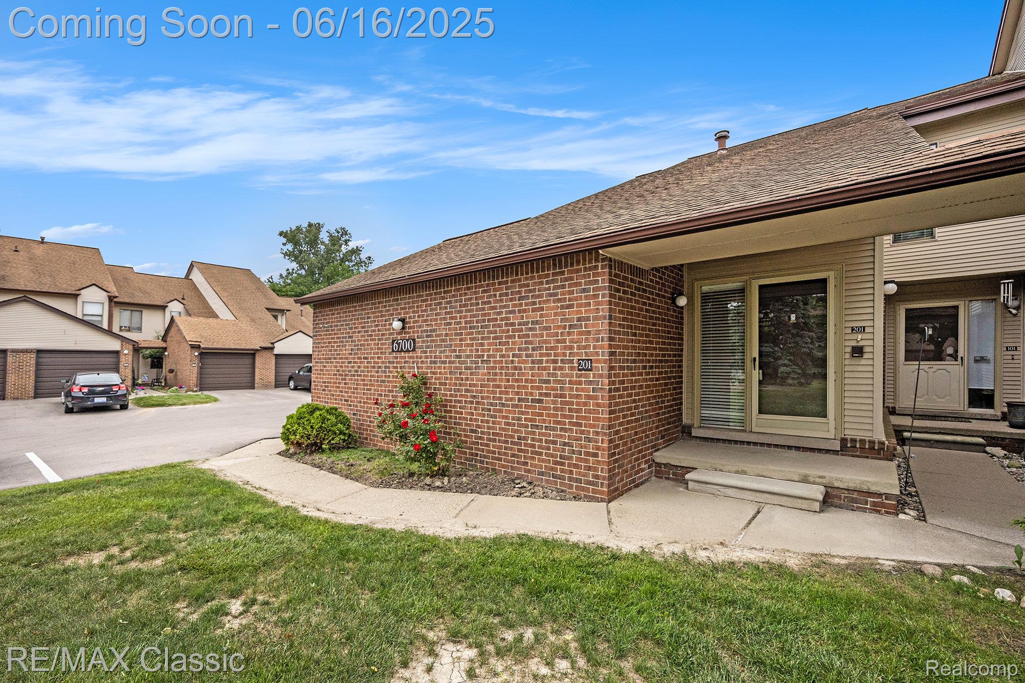 6700 Ridgefield Circle 201