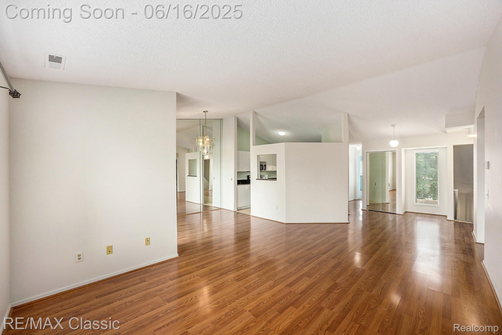 6700 Ridgefield Circle 201