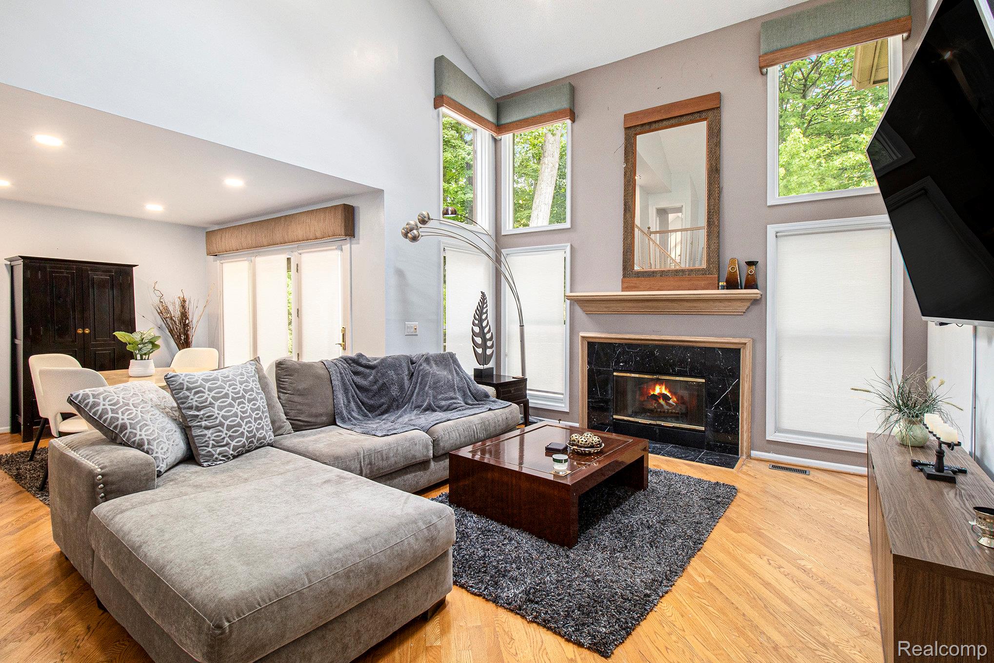 5204 Royal Vale Lane