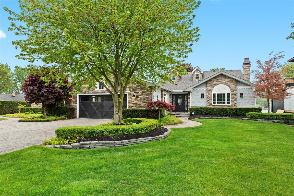 3767 CARRIE Lane