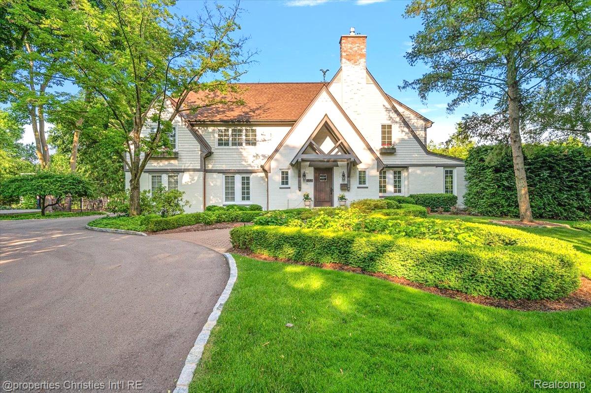 528 Covington Road