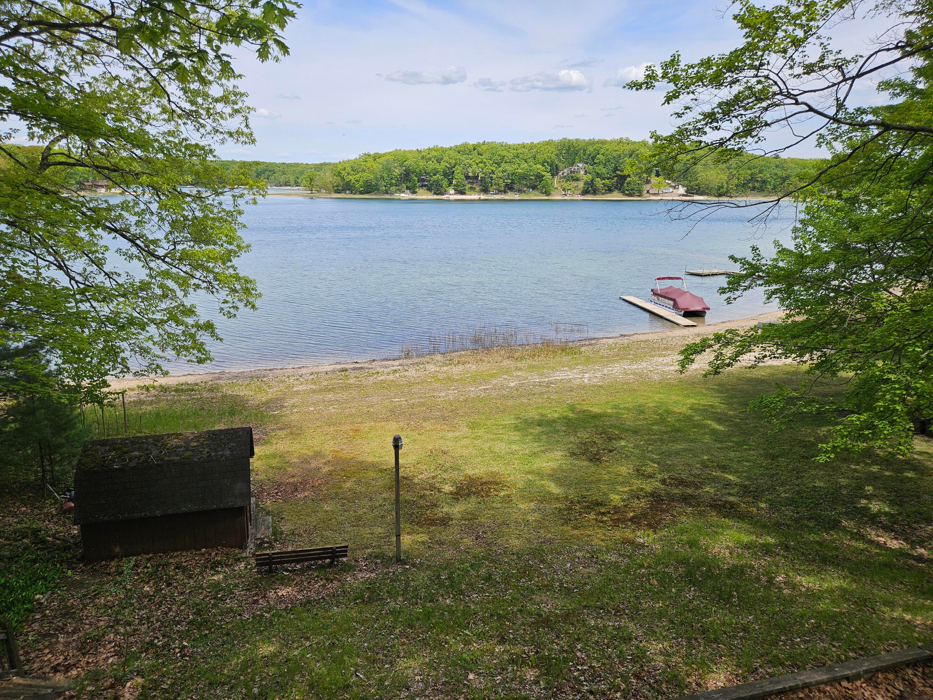 8862 W Rainbow Lake Drive