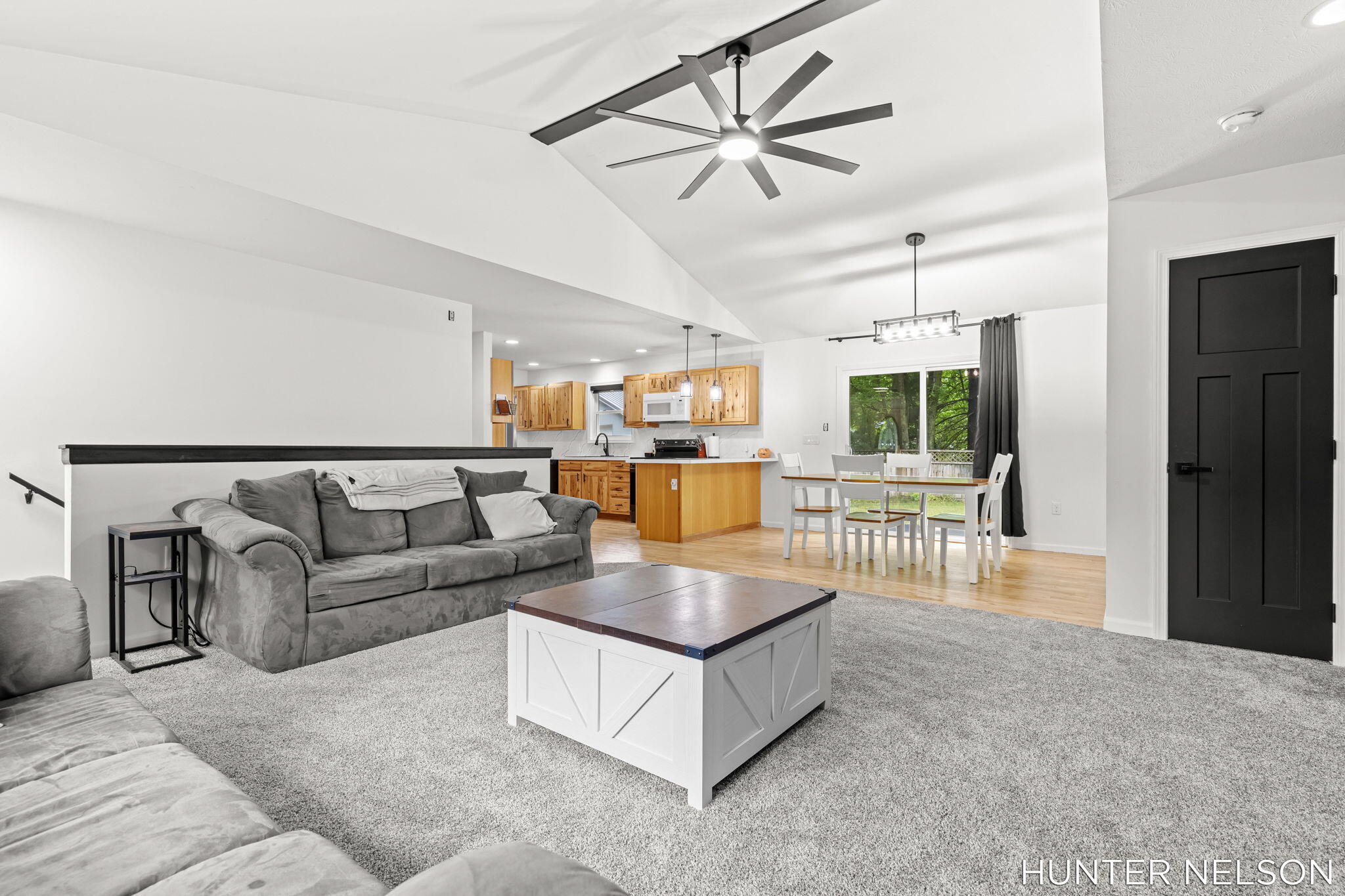 1081 E 98th Street