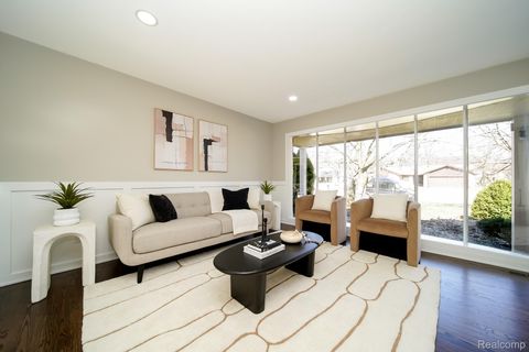 Tiny photo for 2729 Powderhorn Ridge Road, Rochester Hills City, MI 48309 (MLS # 20261016135)