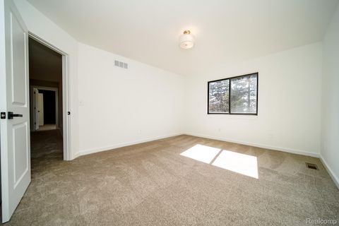 Tiny photo for 2729 Powderhorn Ridge Road, Rochester Hills City, MI 48309 (MLS # 20261016135)