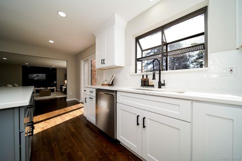 Tiny photo for 2729 Powderhorn Ridge Road, Rochester Hills City, MI 48309 (MLS # 20261016135)