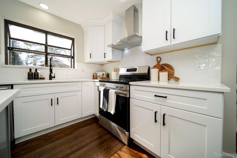 Tiny photo for 2729 Powderhorn Ridge Road, Rochester Hills City, MI 48309 (MLS # 20261016135)