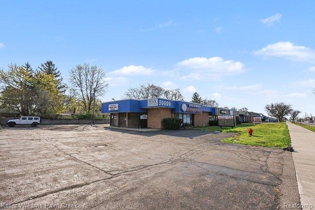 30000 ORCHARD LAKE Road Suite C