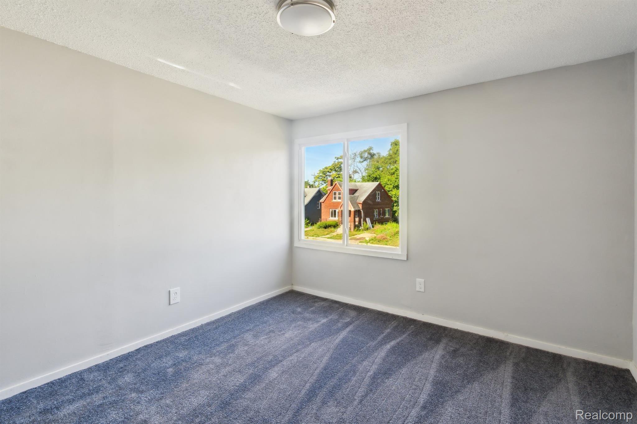 Detroit City, Michigan 48235, United States, 3 Bedrooms Bedrooms, ,3 BathroomsBathrooms,Residential,Active,177491