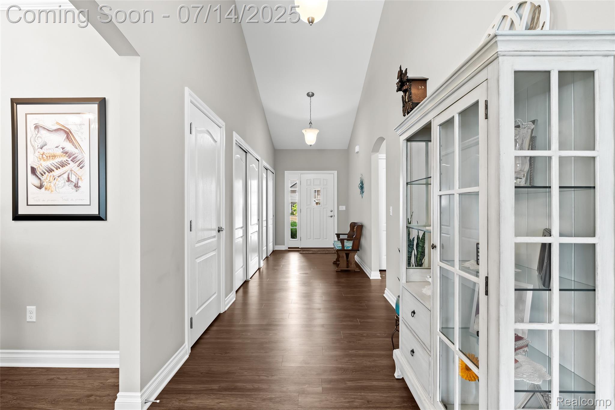 2488 Walnut View Drive