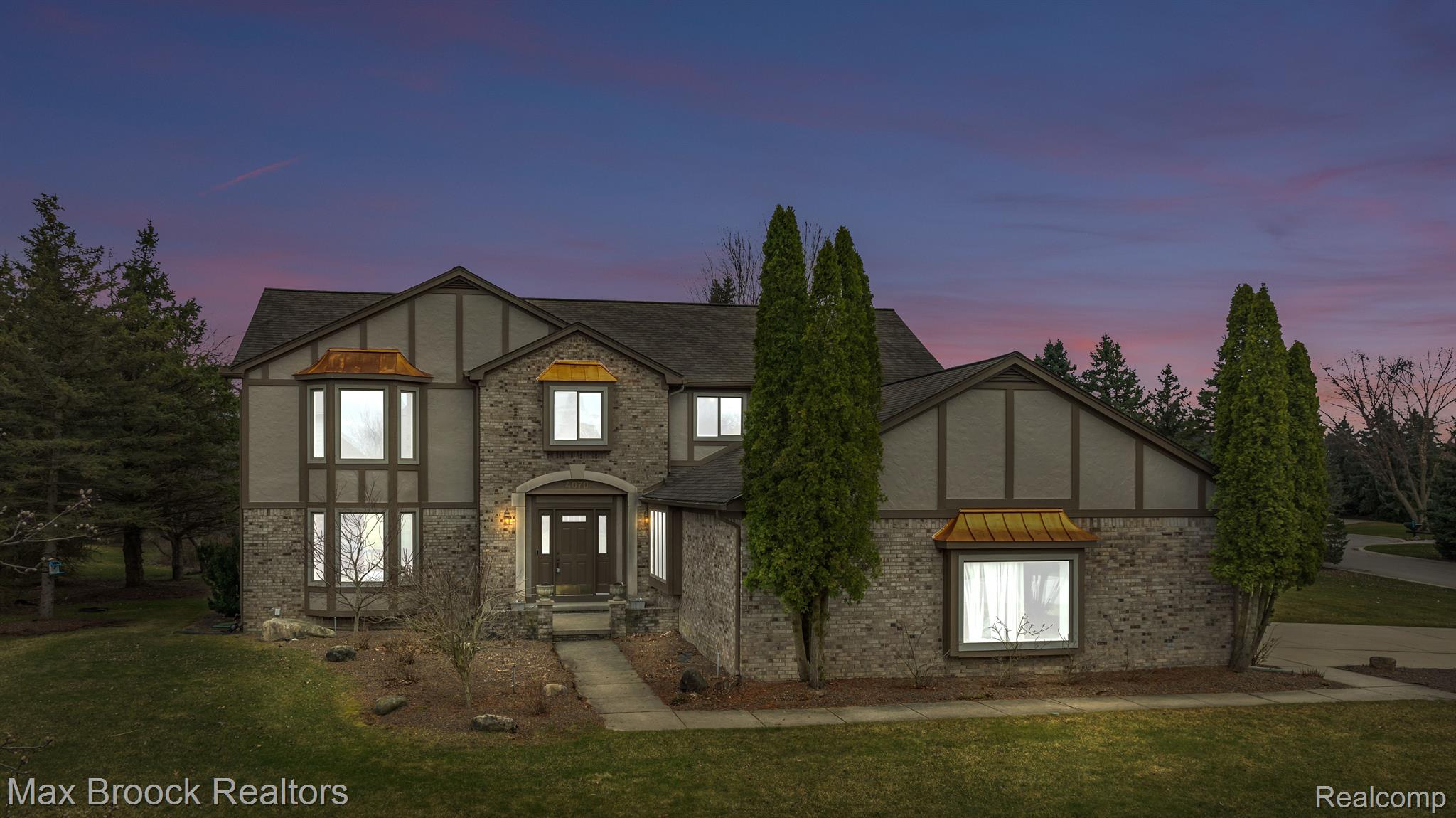 4070 GREENBRIAR Court