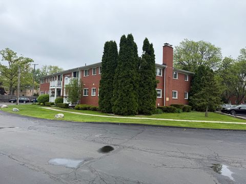 475 N ETON Street C7 Birmingham City Oakland MI 48009