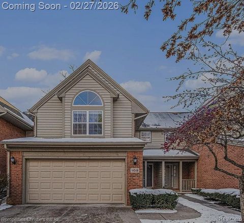 109 Village Place Drive 9 Chelsea City MI 48118