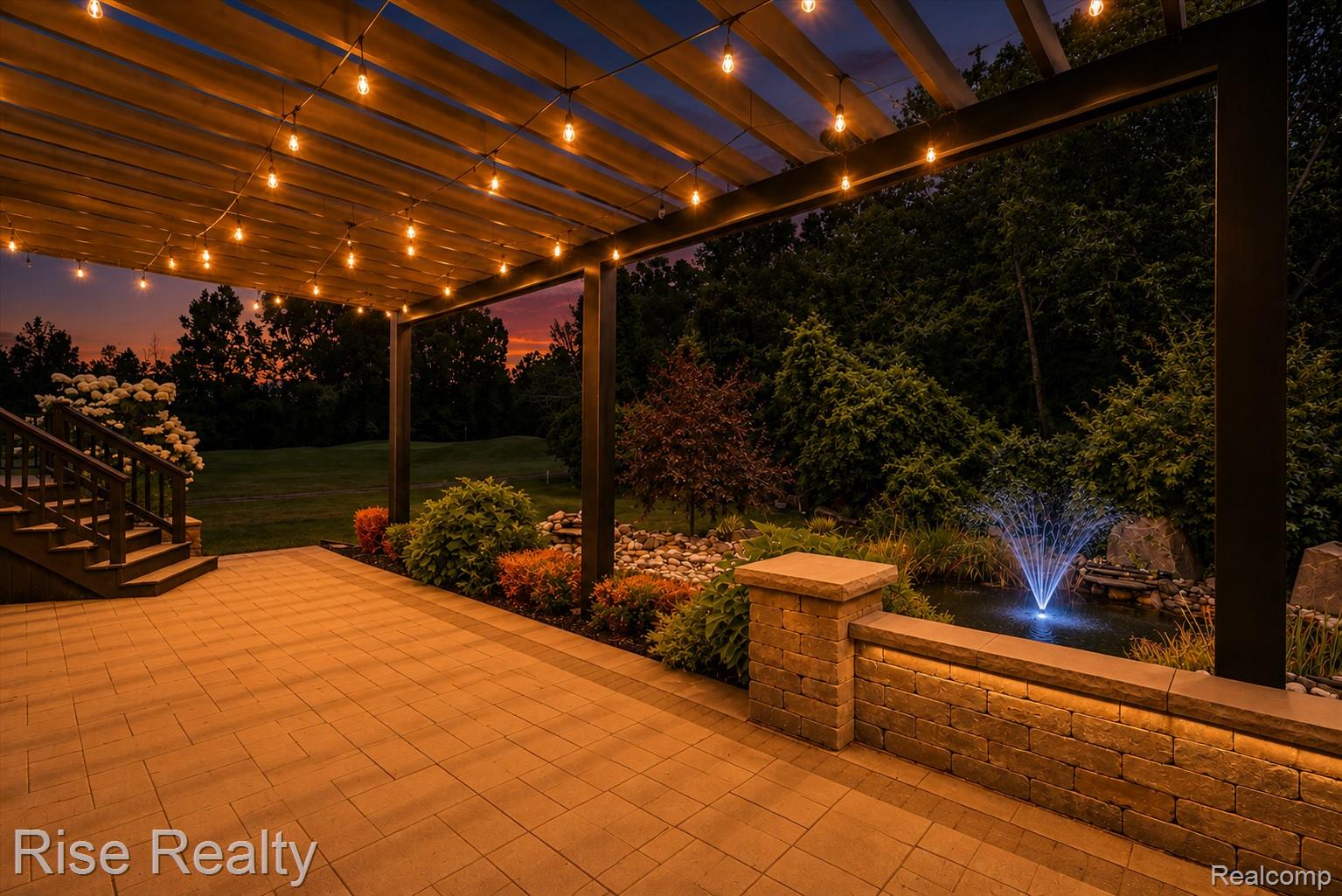 5729 Woodfield Parkway