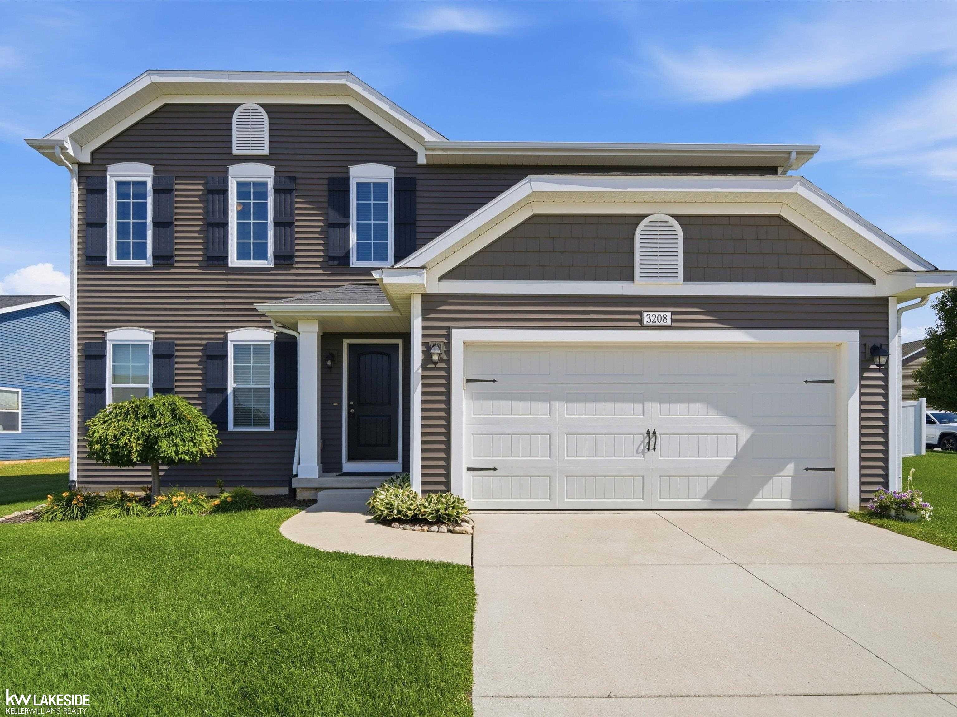 3208 Hill Hollow Lane