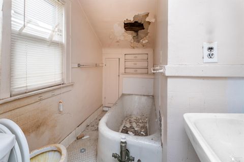 Tiny photo for 17640 Wood Street, Melvindale City, MI 48122 (MLS # 57050203265)