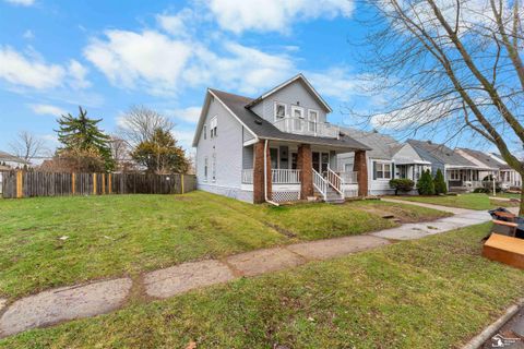 Tiny photo for 17640 Wood Street, Melvindale City, MI 48122 (MLS # 57050203265)