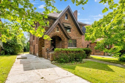 12725 Broadstreet Avenue Detroit City MI 48238