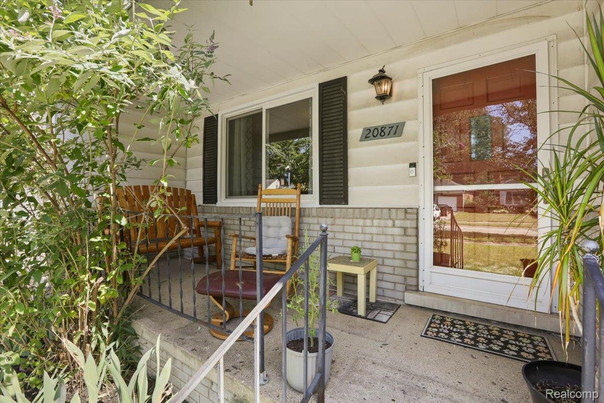 20871 Van Antwerp Street