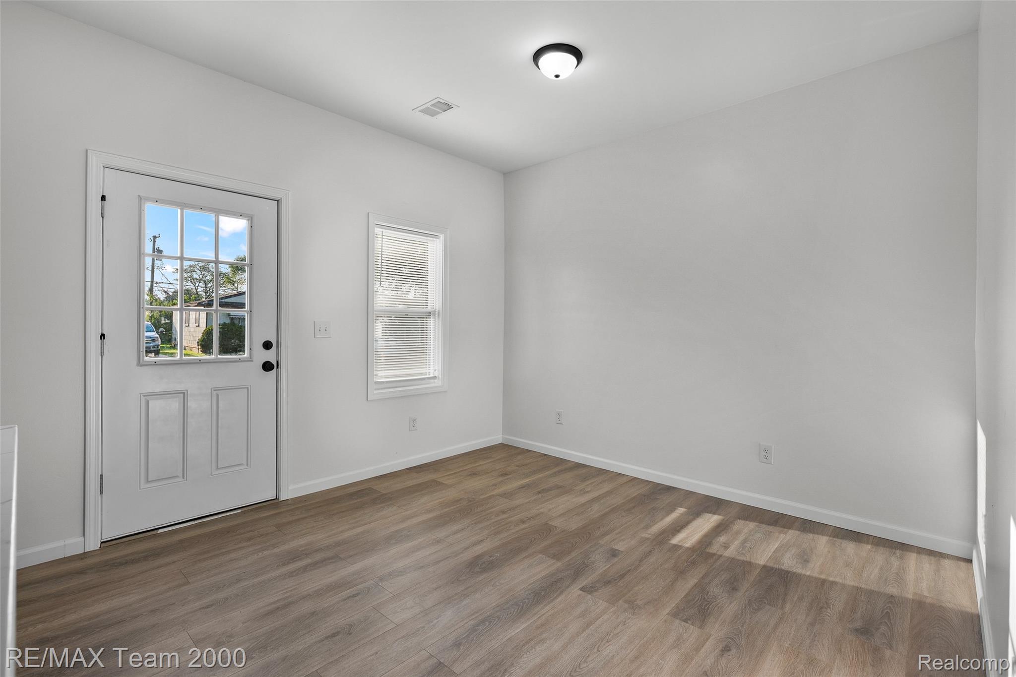 3041 Goodrich Street