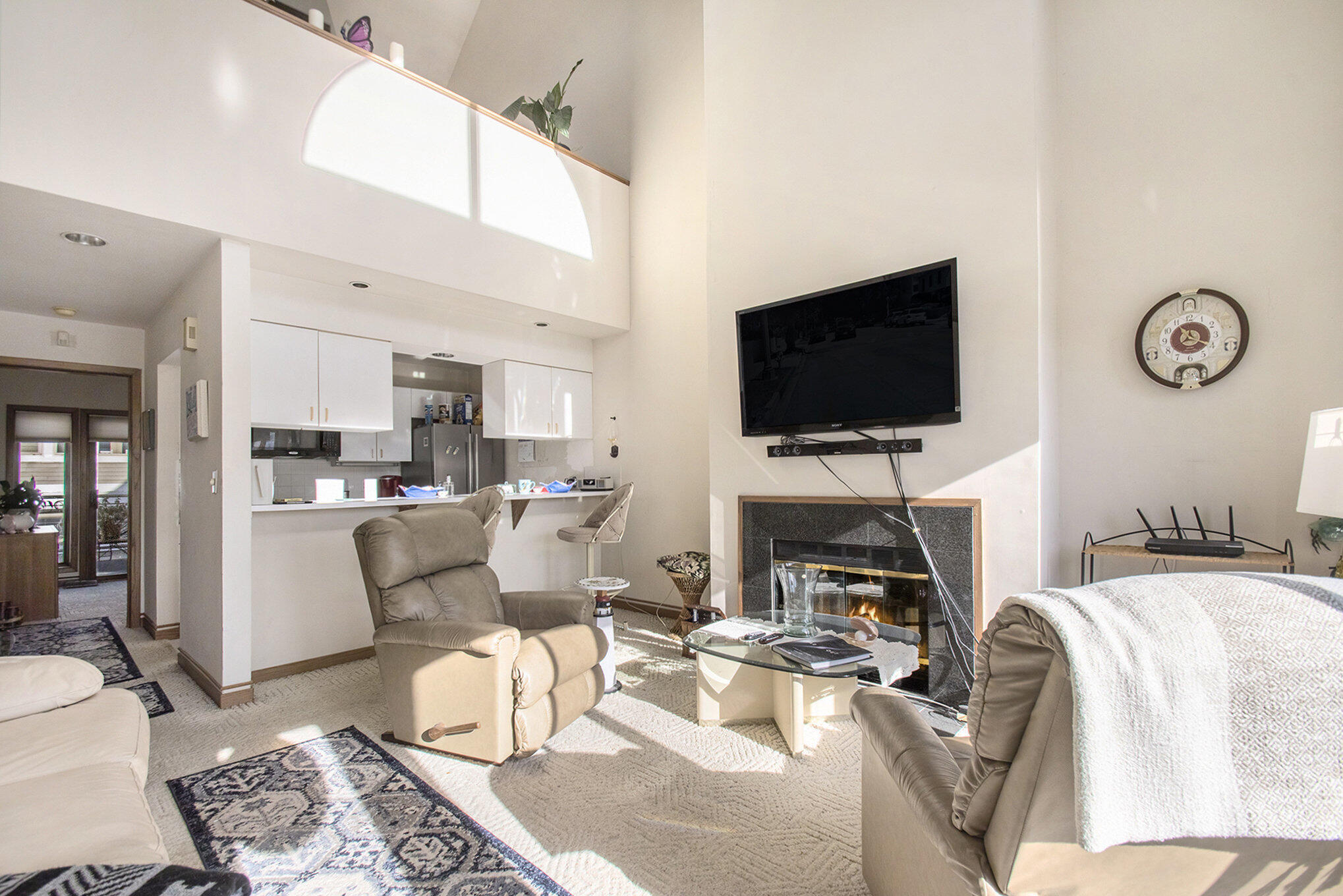 409 Lake Drive 10