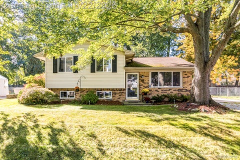 Photo for 277 Manor Park Drive