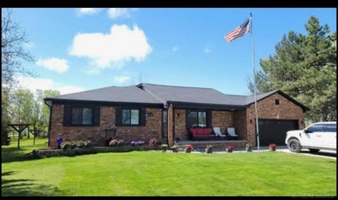 27780 Pratt Road Richmond Township MI 48062