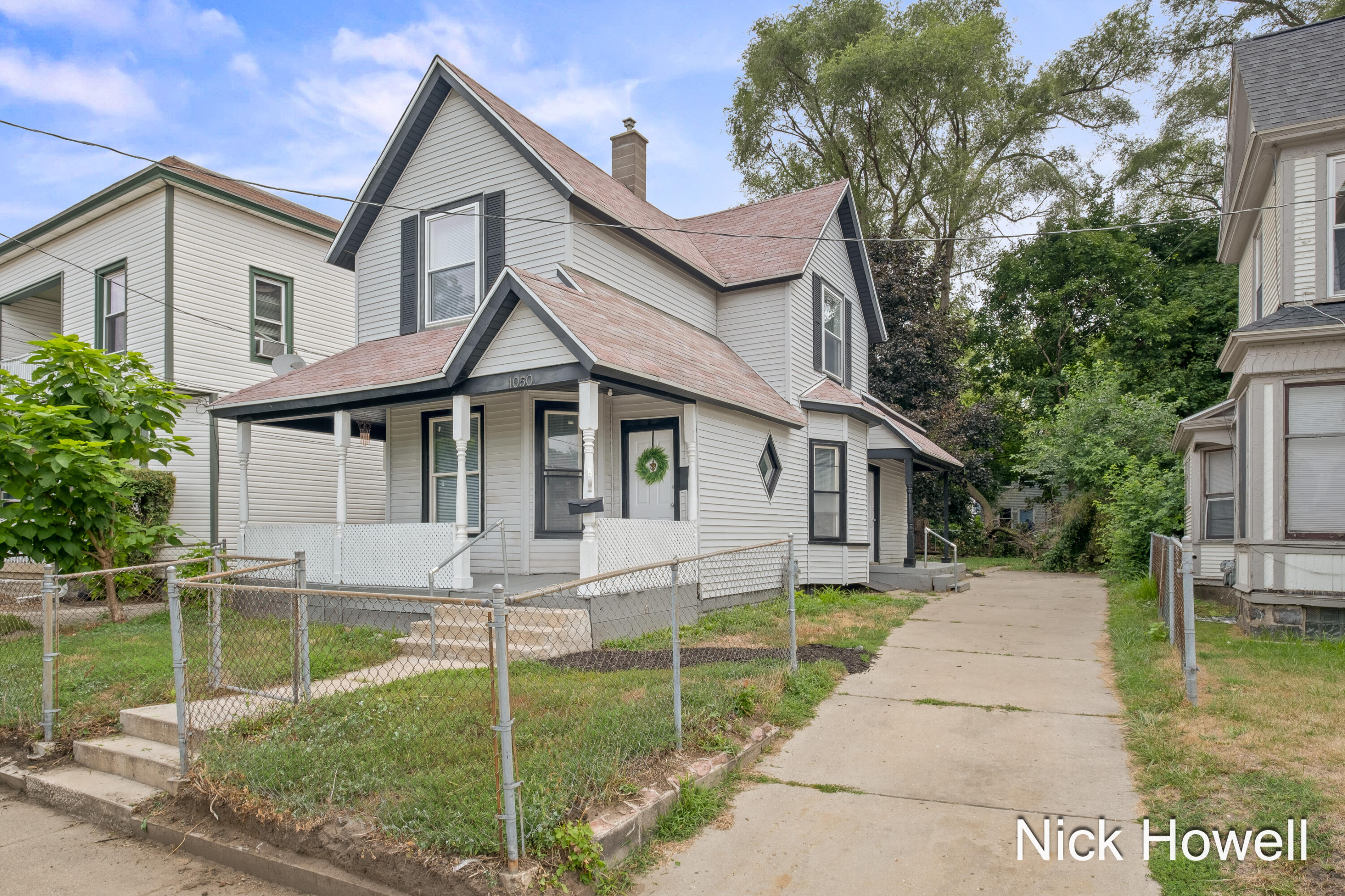 1050 Lafayette Avenue SE