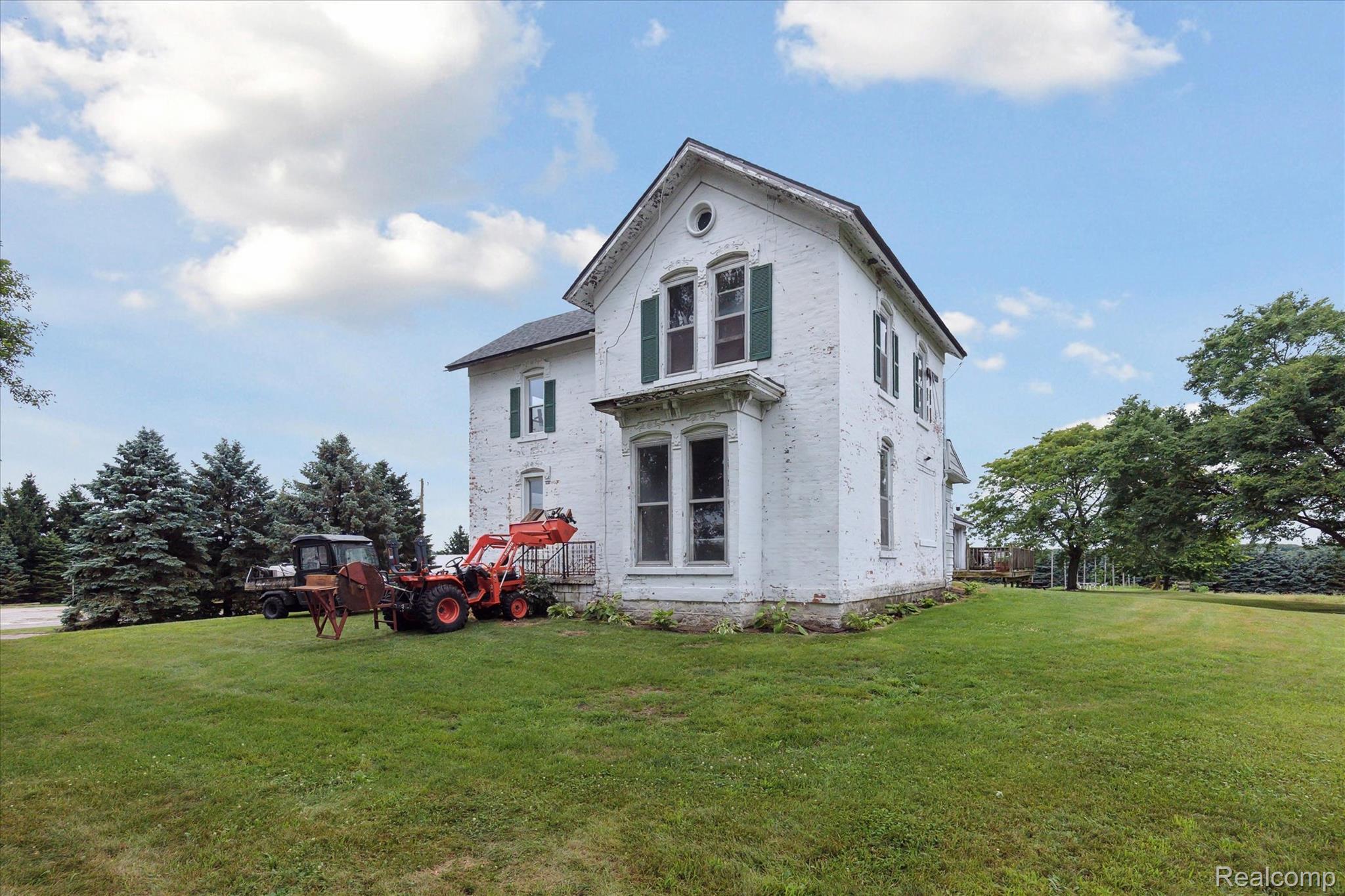 3435 Dietz Road