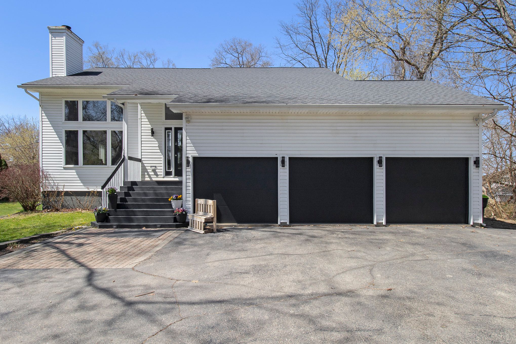 2839 DAVISTA Drive