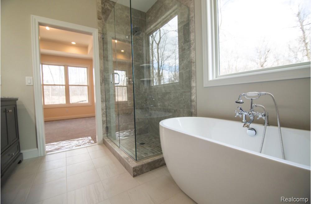 000 VL N Latson Road