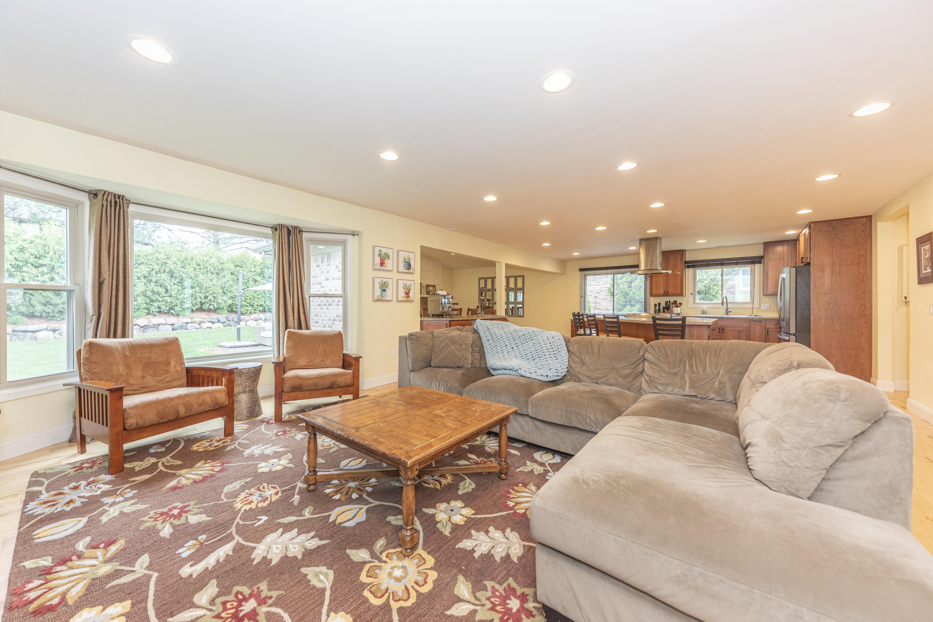 44708 Midway Drive