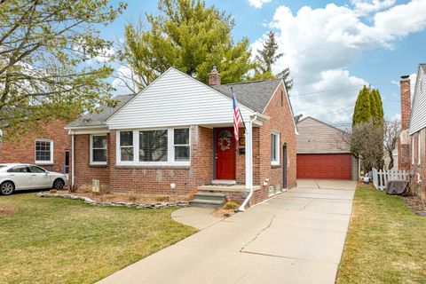 922 Cedarhill Royal Oak City MI 48067