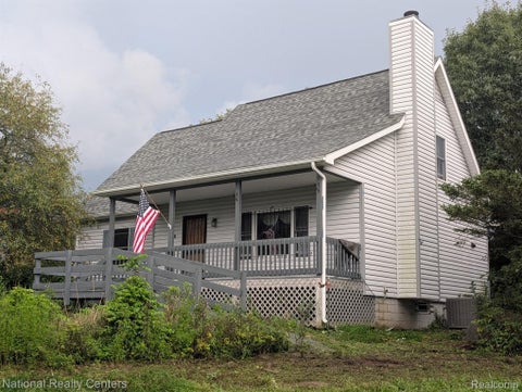 Photo for 968 Tyrrell Road