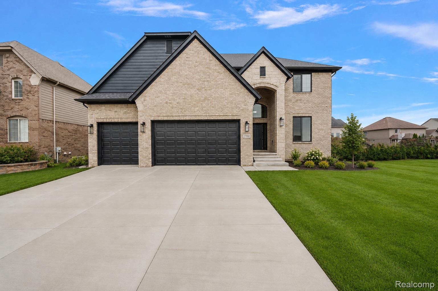 17000 Pienza Drive