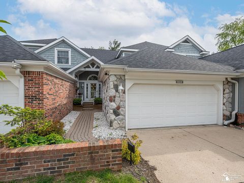 604 Meadowlands Court Monroe Charter Township MI 48161