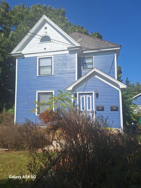 116 W Mckay Street Saline City MI 48176