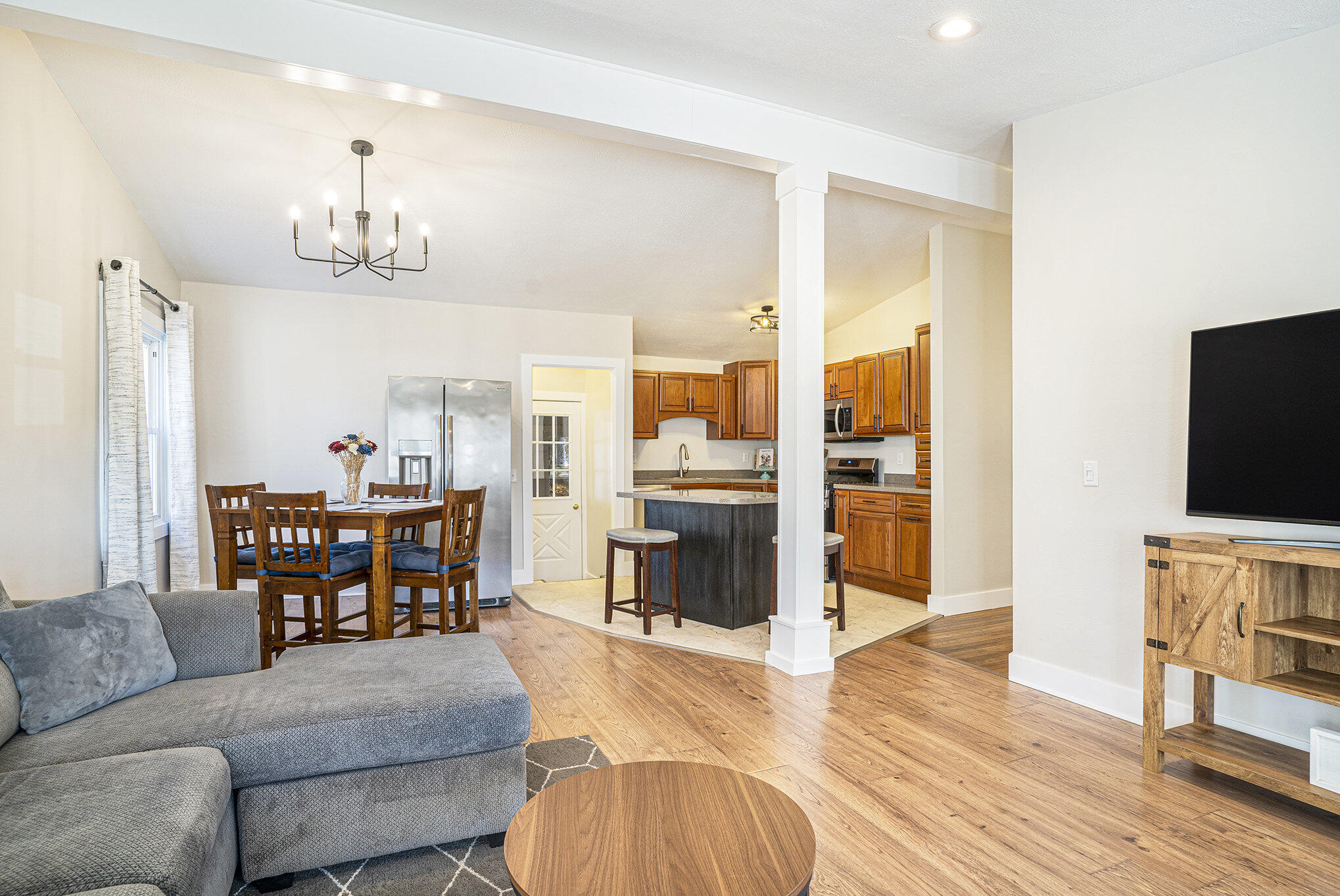 2962 Riverview Avenue