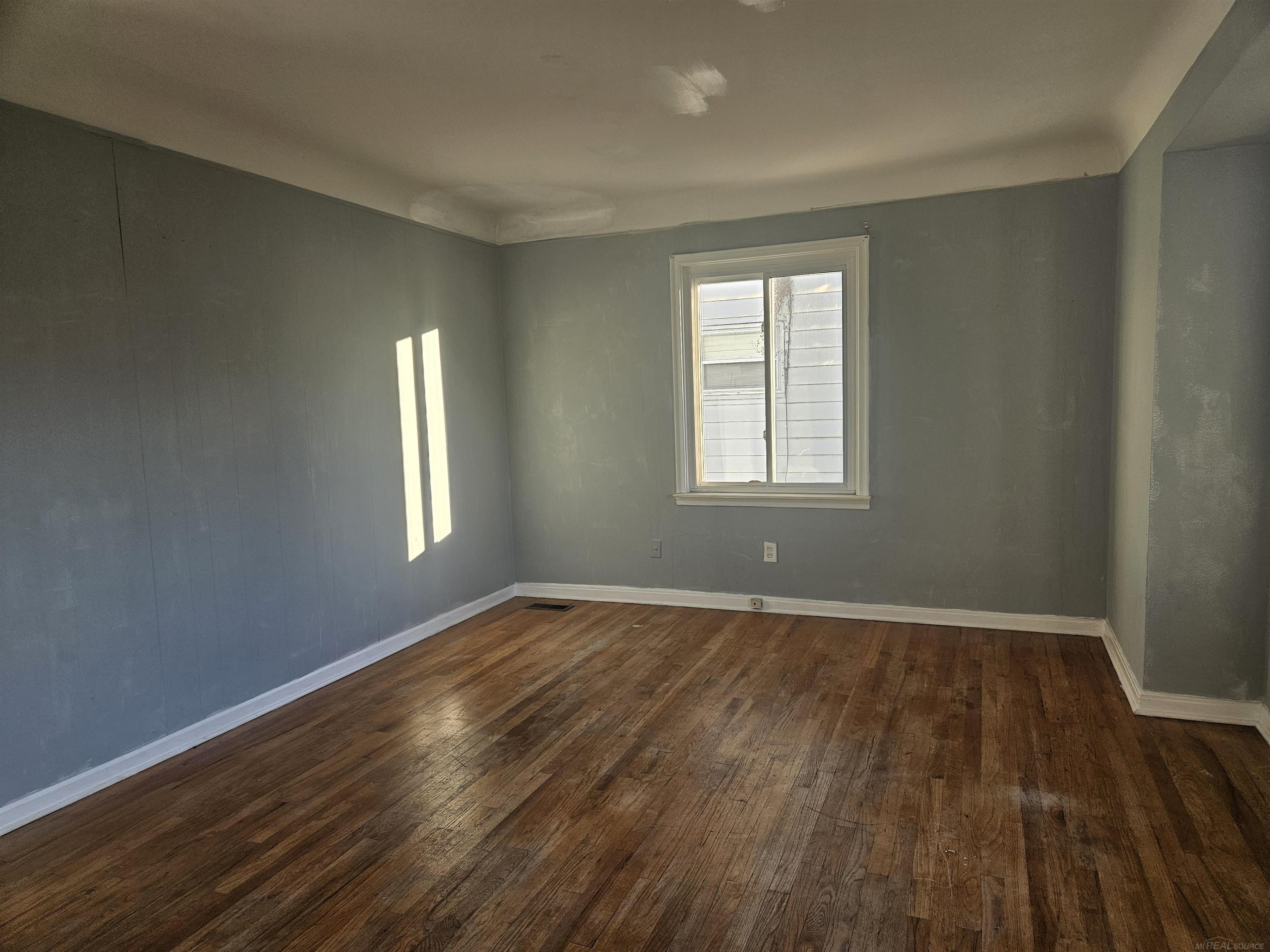 25672 Wiseman Street