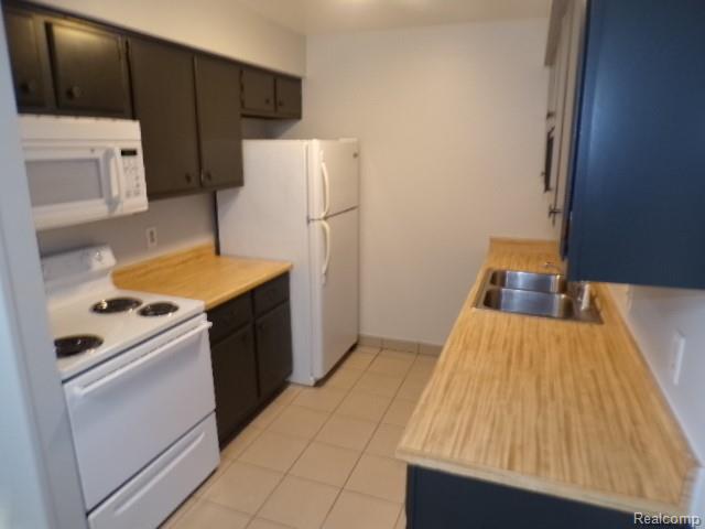 825 S GRAND Avenue 5