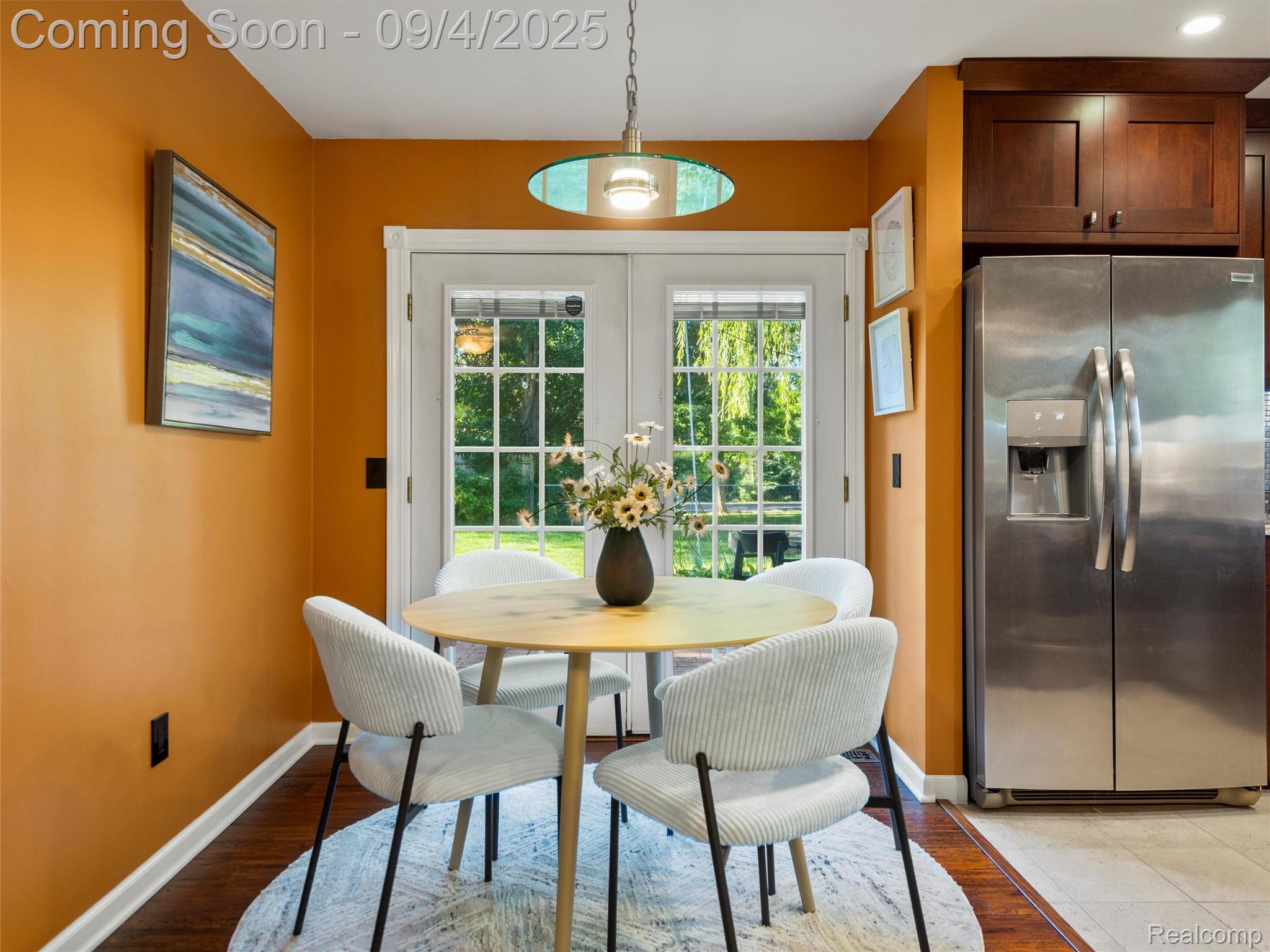 Farmington Hills City, Michigan 48331, United States, 3 Bedrooms Bedrooms, ,2 BathroomsBathrooms,Residential,Pending,201281