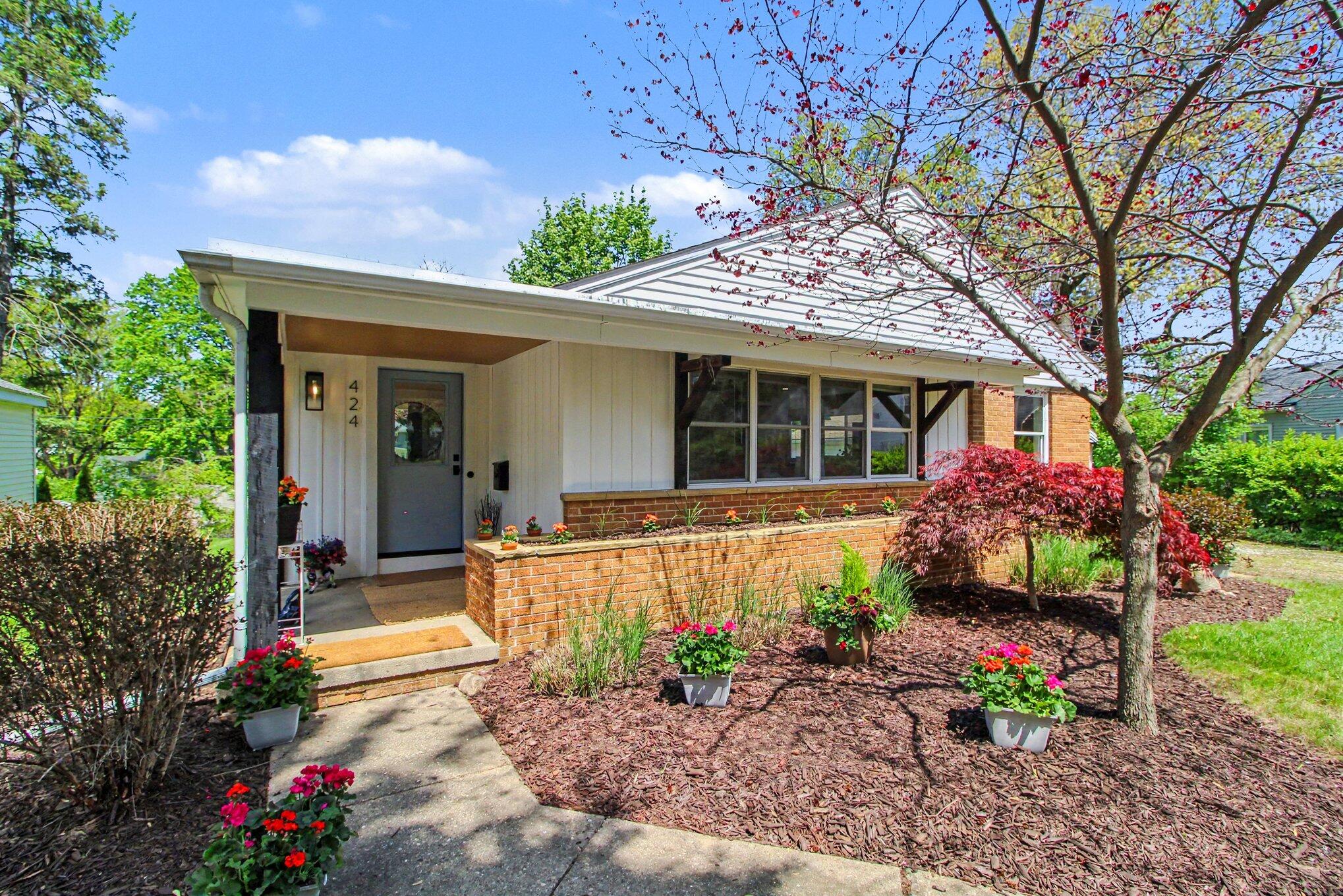 424 Mark Hannah Place