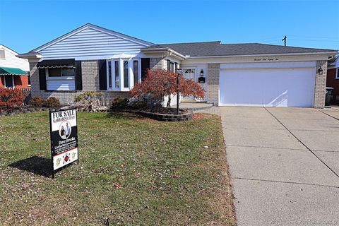 14182 Blue Skies Street Livonia City MI 48154