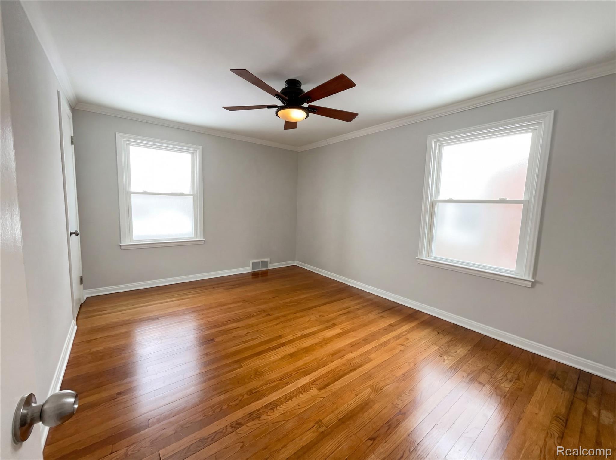 1912 Littlestone Road