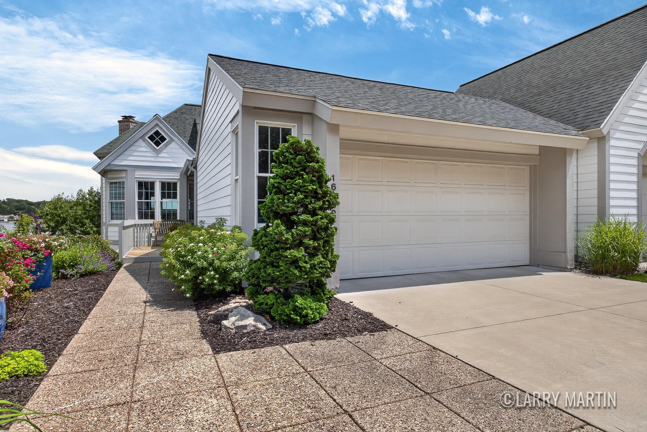 16952 Landing Drive