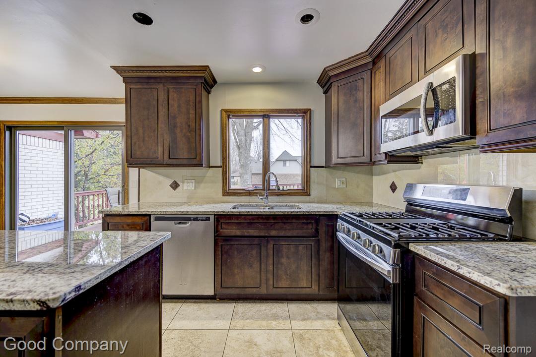 38092 Westchester Road