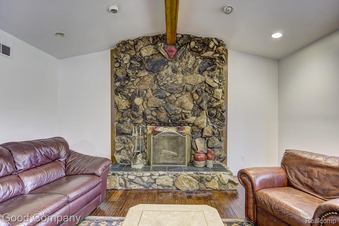 38092 Westchester Road