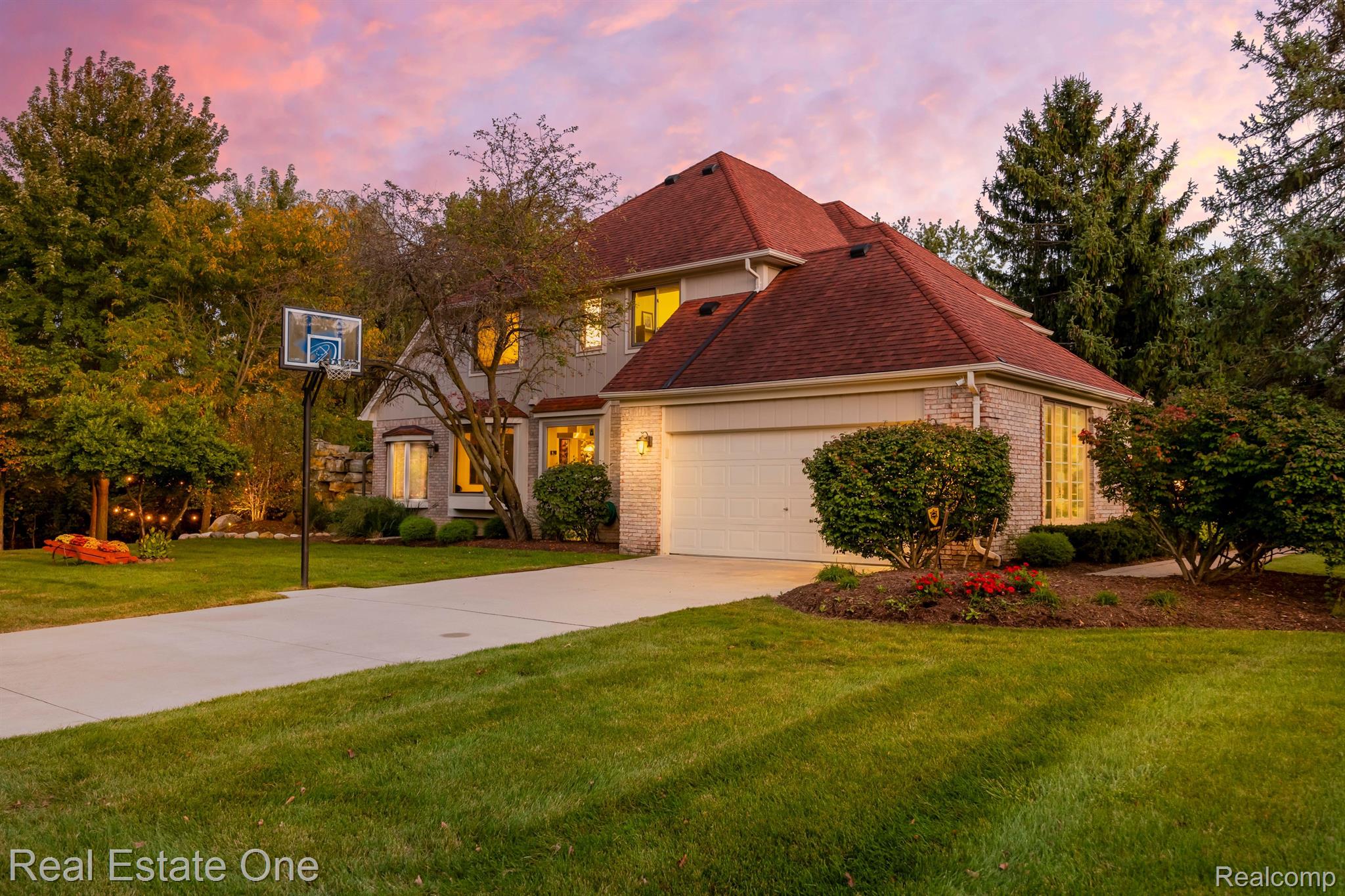 4088 PARKSTONE Court