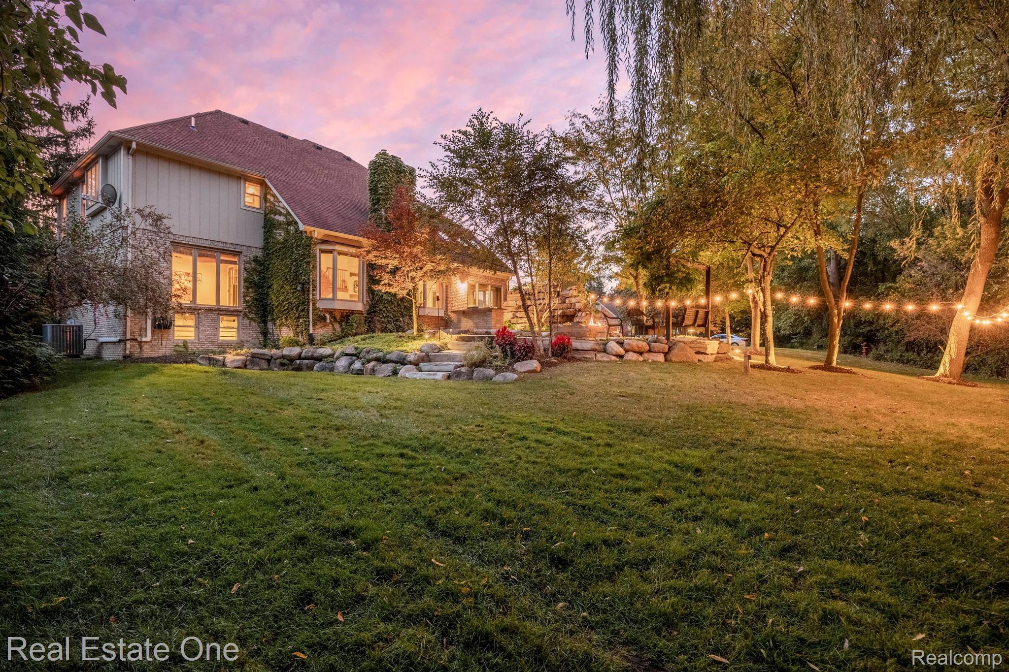 4088 PARKSTONE Court